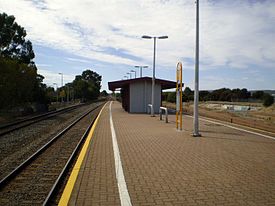 275px-ParafieldGardensRailwayStationAdelaide.jpg